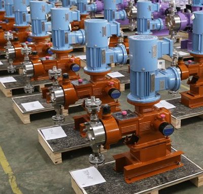 Hydraulic diaphragm metering pump